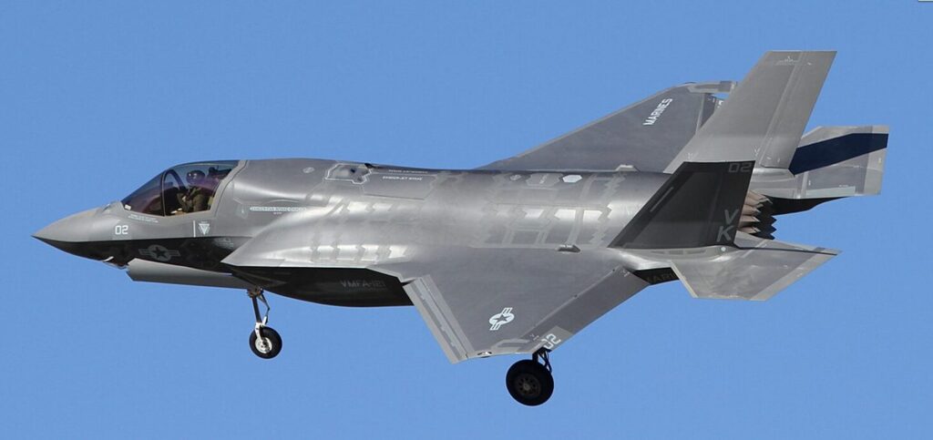 Man Sees Red Orb UFOs Merge With Another UFO. Visited by “Men in Black.”