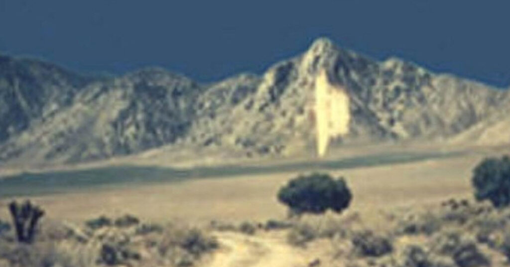 1957 Lake Isabella UFO Photograph Still a Mystery