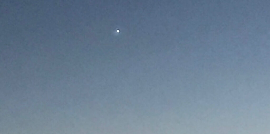 UFOs over Cambridge, Ontario, Canada – September & November 2016