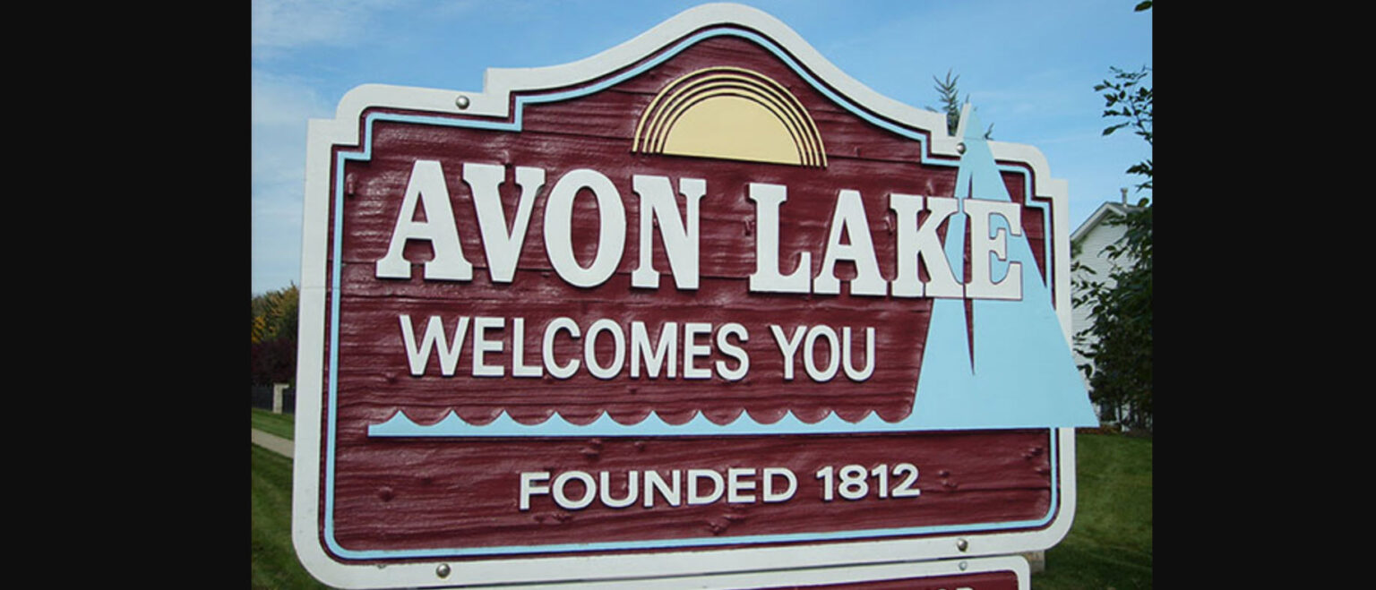 UFO over Avon, Ohio – August 01, 2018