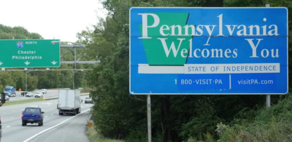 UFOs over Philadelphia, Pennsylvania, Late August 2018