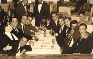 This photograph was taken in a nightclub in Mexico City on 22nd January, 1963. It has been argued by Daniel Hopsicker that the men in the photograph are all members of Operation 40.